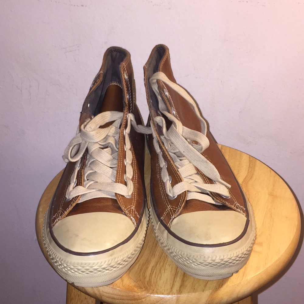 Converse - Picture 3 of 3